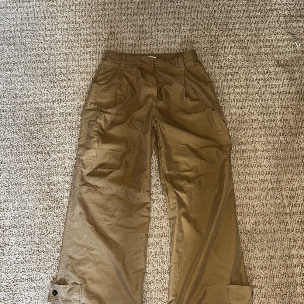 Tan Trousers with pockets